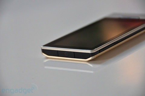 'Đập-hộp'-Zune-HD 'Đập-hộp'-Zune-HD