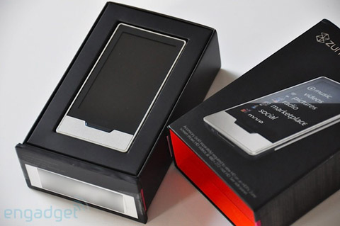 'Đập-hộp'-Zune-HD 'Đập-hộp'-Zune-HD