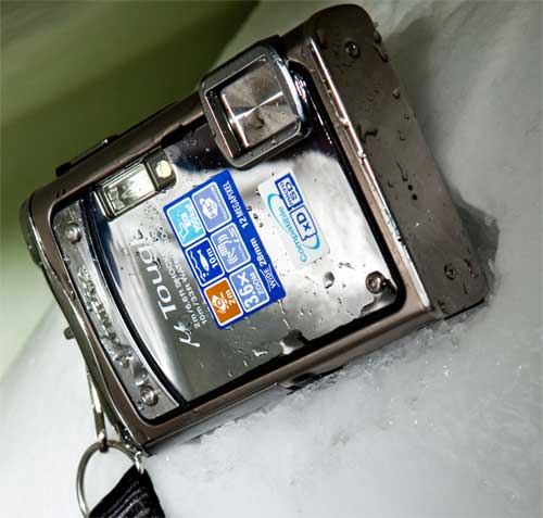 Máy-ảnh-bán-chạy-tháng-8/09