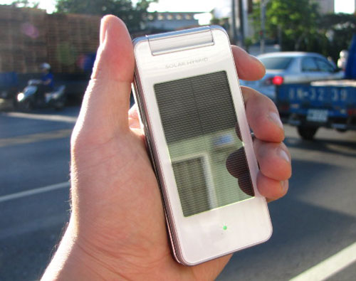 Dế-năng-lượng-mặt-trời Dế-năng-lượng-mặt-trời