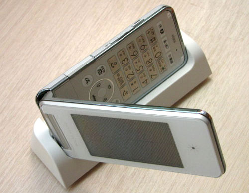 Dế-năng-lượng-mặt-trời Dế-năng-lượng-mặt-trời