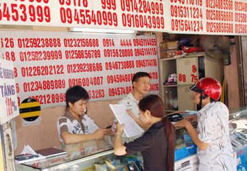 Nhiều-đại-lý-SIM-số-đẹp-đang-“ngồi-trên-lửa”