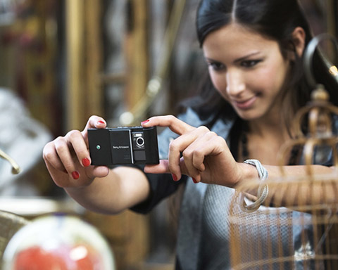 Sony-Ericsson-Satio-giá-khoảng-15-triệu-đồng