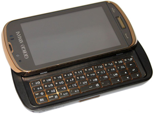 Samsung-Giorgio-Armani-B7620:-Đẳng-cấp-hàng-hiệu