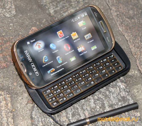 Samsung-Giorgio-Armani-B7620:-Đẳng-cấp-hàng-hiệu