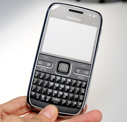 Video:-Những-nét-mới-trong-Nokia-E72 Video:-Những-nét-mới-trong-Nokia-E72