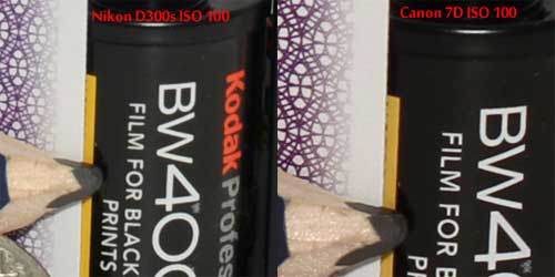 Nikon-D300s-và-Canon-7D-đọ-khử-nhiễu