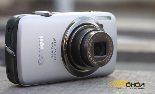 Camera-cảm-ứng-đầu-tiên-của-Canon