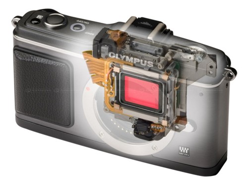 Olympus-trình-làng-E-P2-với-ống-ngắm-điện-tử,-quay-phim-HD-hoàn-chỉnh