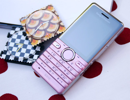 Sony-Ericsson-S312-Sakura-Pink-yêu-kiều