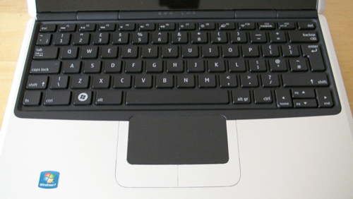 Nokia-Booklet-3G:-Khác-biệt-ở-thương-hiệu