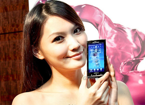 Sony-Ericsson-Xperia-X10:-Dế-Android-khủng-nhất