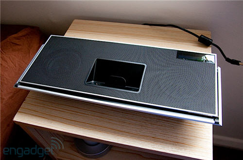 Loa-'xách-tay'-cho-iPhone