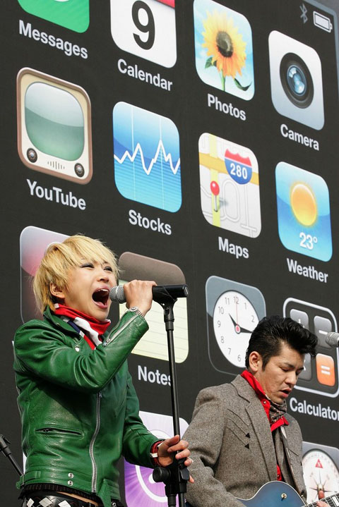 Hàn-Quốc-cuồng-nhiệt-đón-iPhone