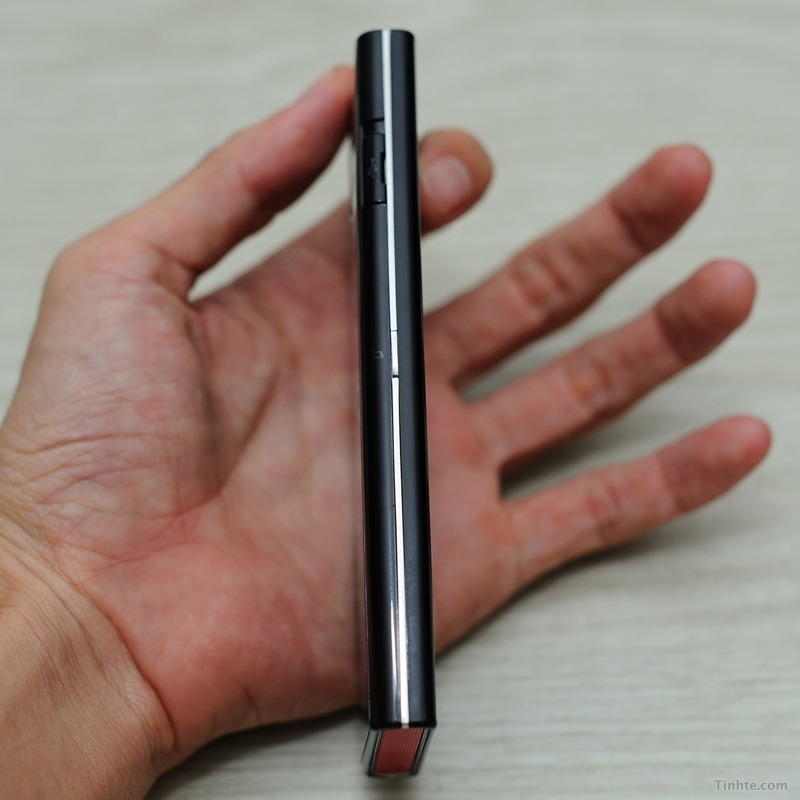 Đánh-giá-sơ-lược-về-LG-Chocolate-BL40