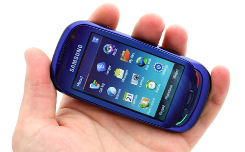 10-điện-thoại-“lạ”-của-năm-2009