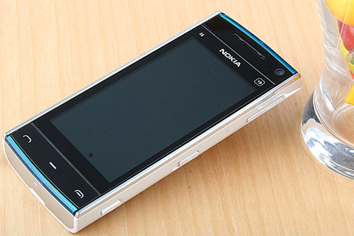 X6:-Dế-cảm-ứng-điện-dung-đầu-tiên-của-Nokia X6:-Dế-cảm-ứng-điện-dung-đầu-tiên-của-Nokia