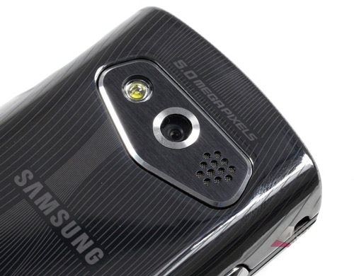 Chiêm-ngưỡng-Cá-mập-2-của-Samsung