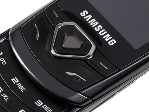 Chiêm-ngưỡng-Cá-mập-2-của-Samsung