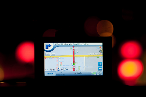 Thiết-bị-dẫn-đường-chuyên-dụng-cho-ôtô