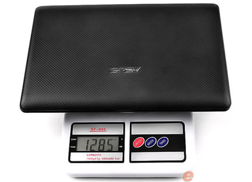 Netbook-12,5-giờ-mới-của-Asus