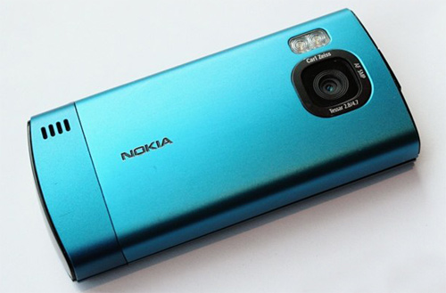 Rực-rỡ-Nokia-6700-Slide