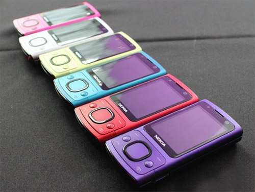 Rực-rỡ-Nokia-6700-Slide