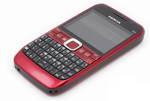 10-điện-thoại-hay-đón-Tết