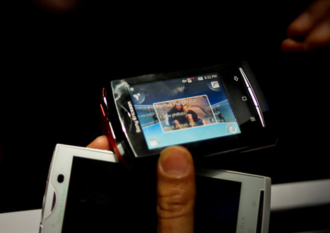 Hình-ảnh-Sony-Ericsson-Xperia-X10-Mini-Pro