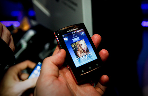 Hình-ảnh-Sony-Ericsson-Xperia-X10-Mini-Pro
