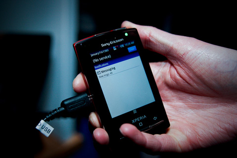 Hình-ảnh-Sony-Ericsson-Xperia-X10-Mini-Pro