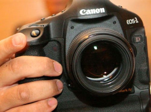 DSLR-'lấn-sân'-máy-quay-phim