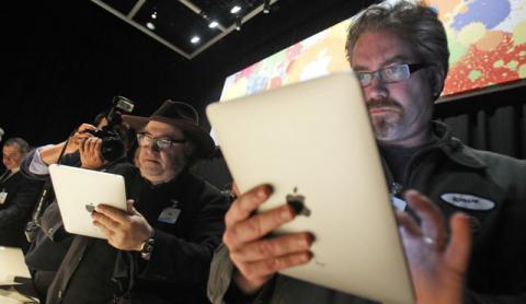 Còn-điều-gì-ông-trùm-Murdoch-không-biết-về-internet?