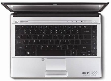 Acer-Aspire-Timeline-mở-đầu-thời-kỳ-máy-tính-ADC