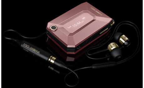 Sony-Ericsson-Jalou-và-Jalou-Dolce-Gabbana-:-kim-cương-dành-cho-phái-nữ