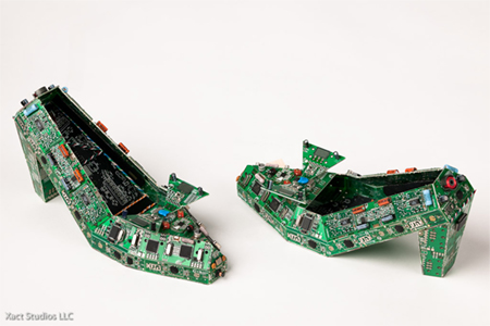 Tác-phẩm-nghệ-thuật-làm-từ-bản-mạch-in-cũ