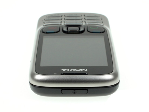 Mở-hộp-Nokia-6303i-Classic