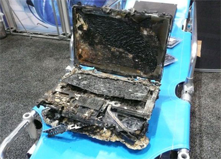 Những-vụ-hỏng-laptop-'kinh-dị'-nhất