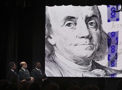 Mỹ-áp-dụng-công-nghệ-3D-cho-tờ-100USD-mới