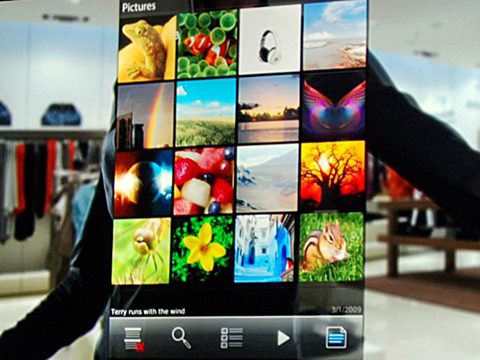 BlackBerry-OS-6-qua-ảnh