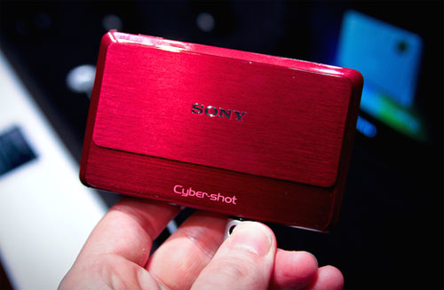 Sony-Cybershot-TX7-mỏng-mà-mạnh