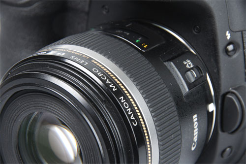 Biến-hóa-ống-kính-để-chụp-macro