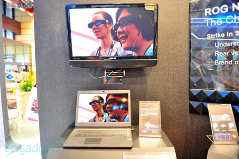 Trình diễn công nghệ của Asus. Ảnh: Engadget.