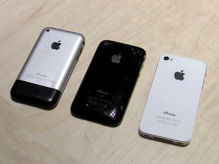 iPhone 4 đọ dáng với iPhone 2G và 3GS iPhone 4 đọ dáng với iPhone 2G và 3GS