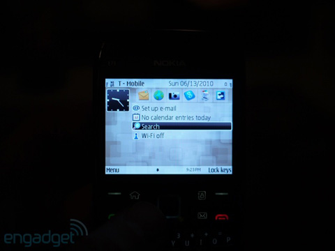 'Đập hộp' Nokia E73 Mode