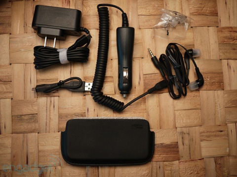 'Đập hộp' Nokia E73 Mode