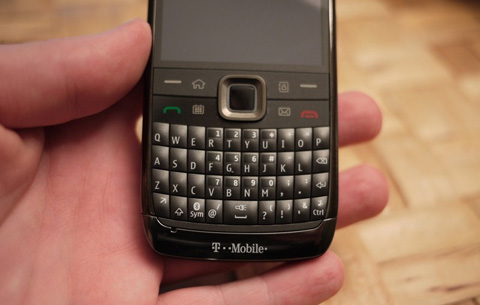 'Đập hộp' Nokia E73 Mode