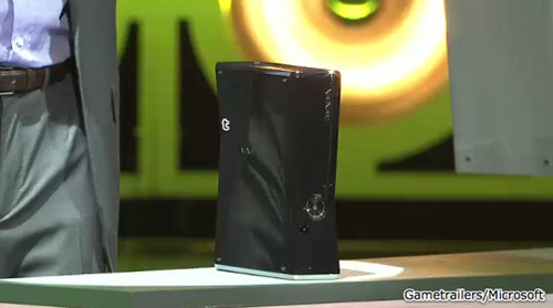 Bức ảnh thực tế đầu tiên của Xbox 360 Slim. Ảnh: Gametrailers.