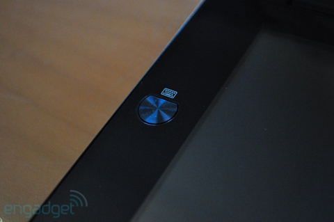 Máy tính xách tay hai màn hình 7 inch Máy tính xách tay hai màn hình 7 inch