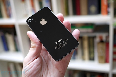 'Đập hộp' dế hot 2010 iPhone 4 'Đập hộp' dế hot 2010 iPhone 4